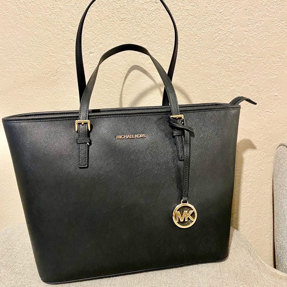NWT, Michael Kors Jet Set Tote Bag
